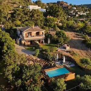 House&sea Chia , Domus De Maria Italia